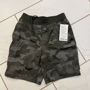 BNWT Lululemon Mens T.H.E. Short 9” camp